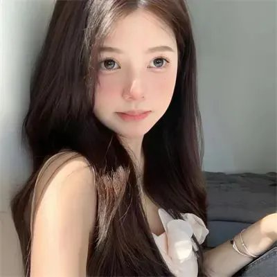 只是陌生人
